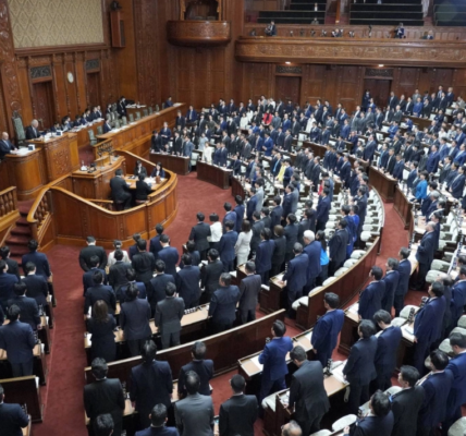 Japan immigration office processing foreign visa applications